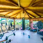 Costa Real - Garden Retreat With Private Beach, Pet Friendly Capo Vaticano