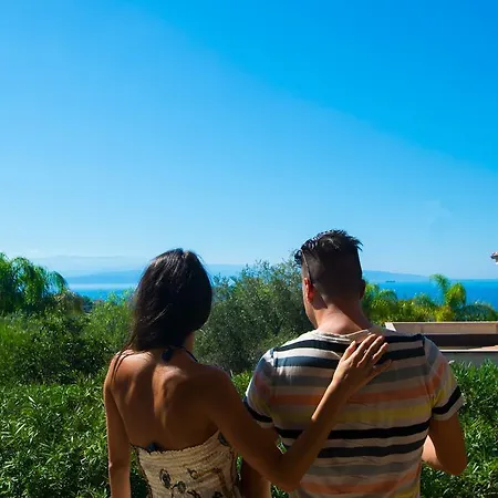 Kompleks wypoczynkowy Villaggio Costa Real 3*