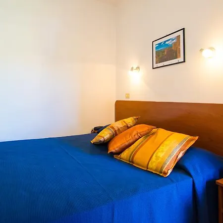 Kompleks wypoczynkowy Villaggio Costa Real 3*