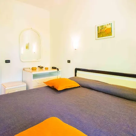 Costa Real - Garden Retreat With Private Beach, Pet Friendly 3*