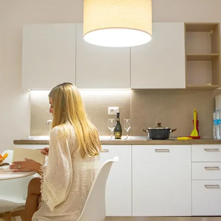 Costa Real - Garden Retreat With Private Beach, Pet Friendly