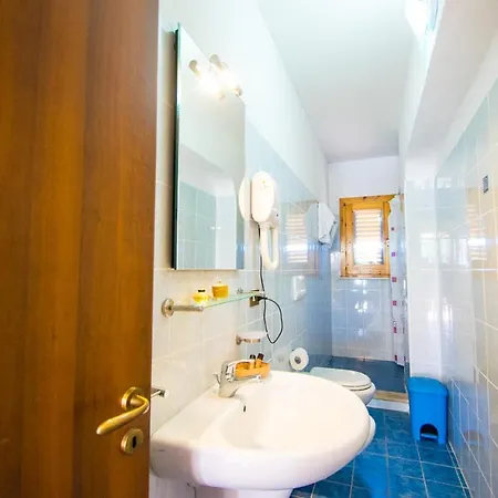 Semesterpark Costa Real - Garden Retreat With Private Beach, Pet Friendly Capo Vaticano