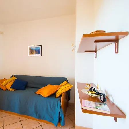 Costa Real - Garden Retreat With Private Beach, Pet Friendly Semesterpark Capo Vaticano