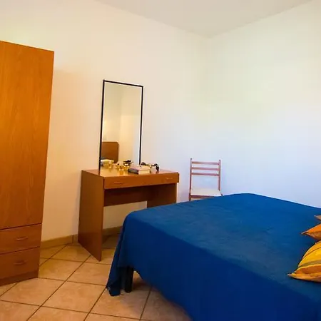 Costa Real - Garden Retreat With Private Beach, Pet Friendly Semesterpark Capo Vaticano