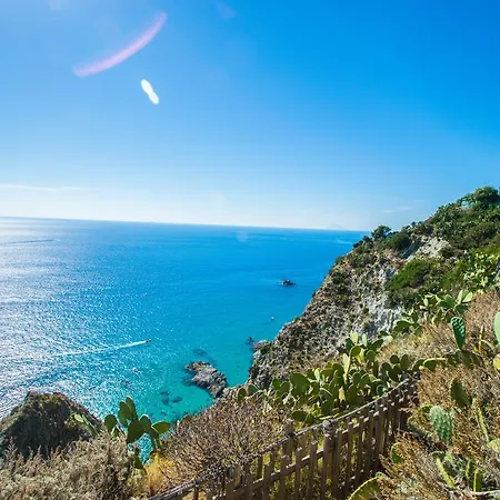 Costa Real - Garden Retreat With Private Beach, Pet Friendly Holiday park