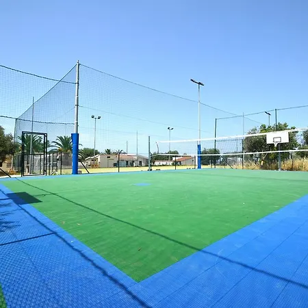 Aldeamento Turístico Costa Real - Garden Retreat With Private Beach, Pet Friendly Capo Vaticano