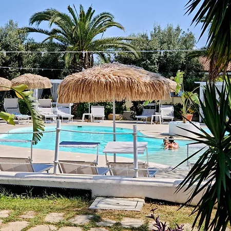 Costa Real - Garden Retreat With Private Beach, Pet Friendly Parco vacanze 3*