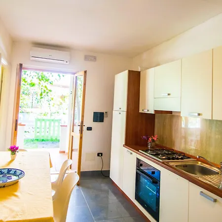 Parco vacanze Costa Real - Garden Retreat With Private Beach, Pet Friendly