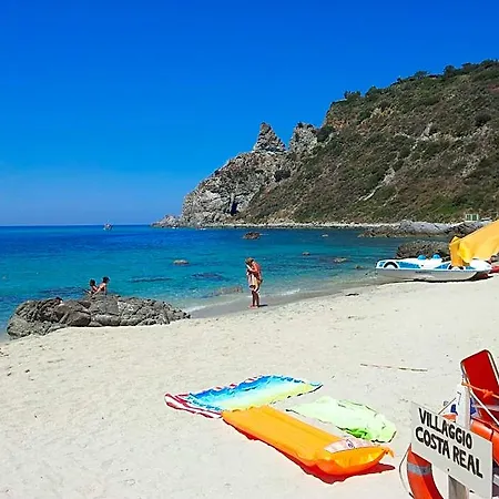 Feriepark Costa Real - Garden Retreat With Private Beach, Pet Friendly Capo Vaticano