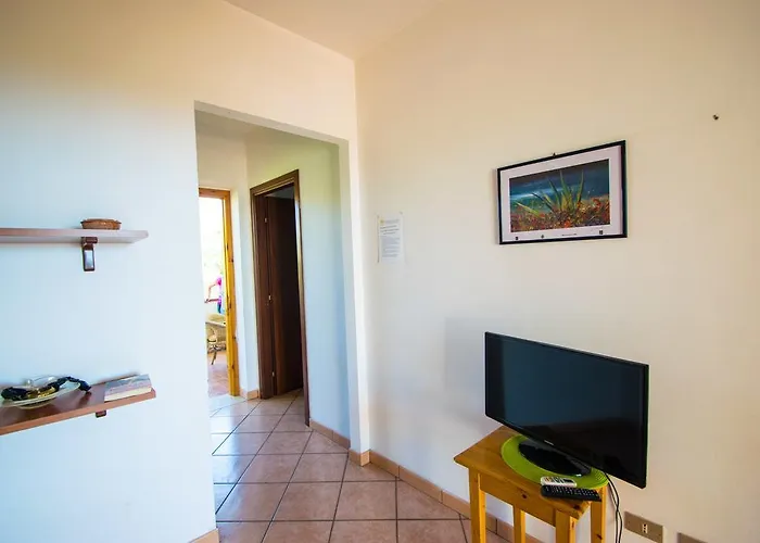 Costa Real - Garden Retreat With Private Beach, Pet Friendly 3*